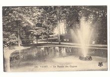 Vichy CPA Le bassin des cygnes