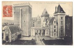 Pau CPA Le chateau Henri IV facade principale